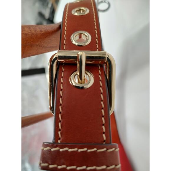 Dooney & Bourke Red Paige Sac Large Shoulder Bag Pebble Grain Leather Tassels - Picture 8 of 16